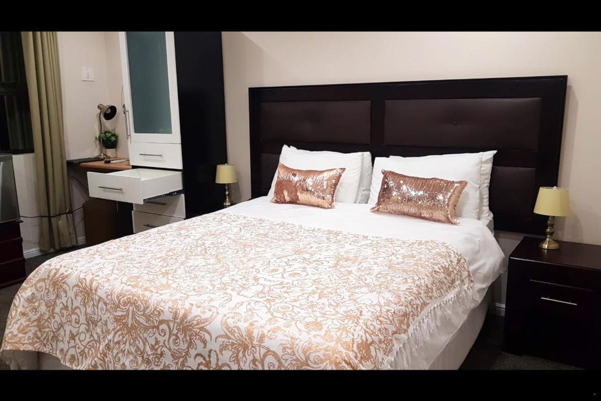 Garden Top Hotel ヨハネスブルグ エクステリア 写真